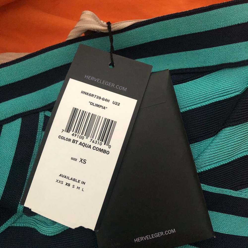 NWT Herve Leger bandage dress - Picture 14 of 15